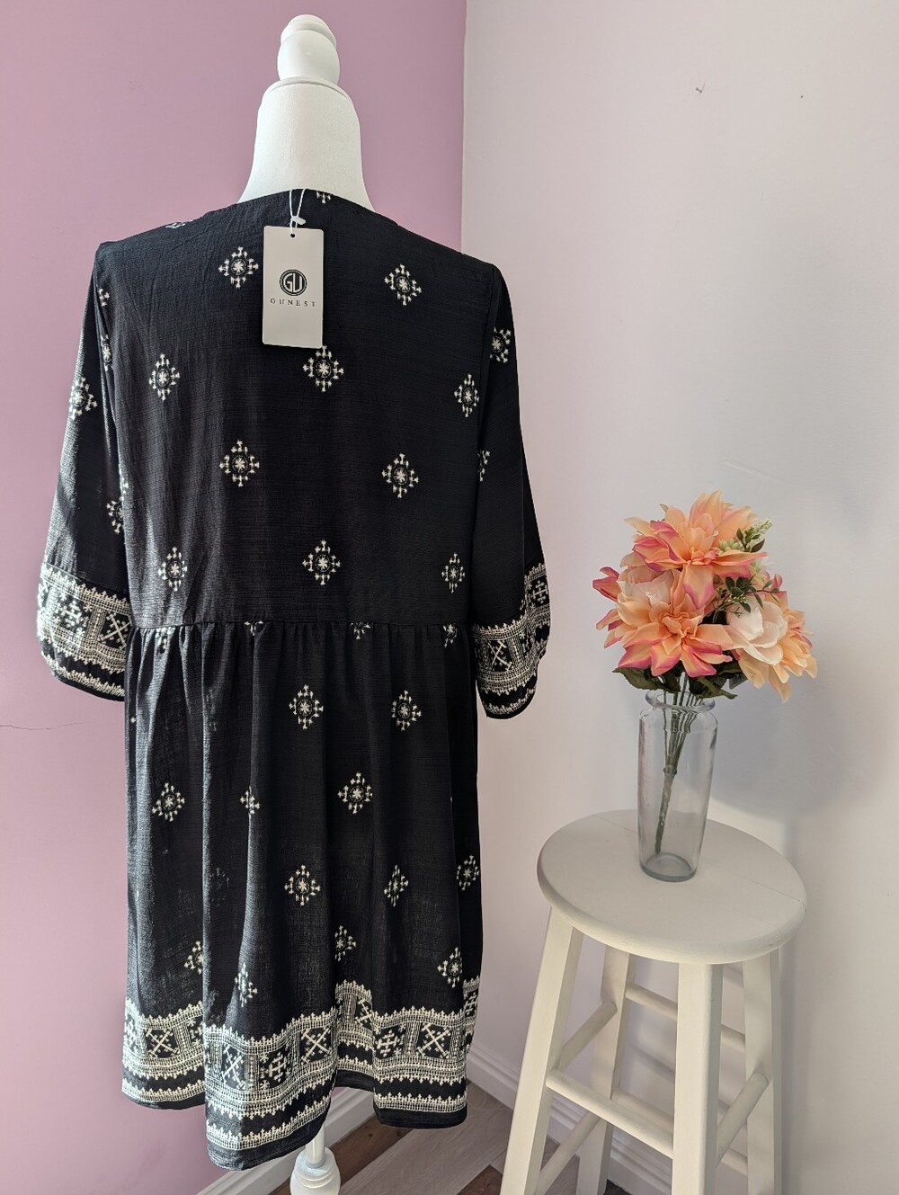 Boho Embroidered Tunic Dress New Size M - Picture 3 of 4